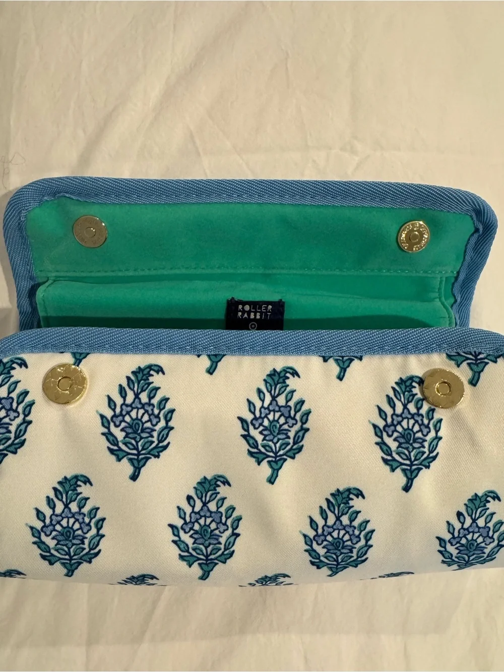 Roller Rabbit Blue Floral Jewelry Roll